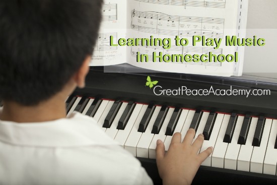 Learning to Play Music Online for Homeschool | Reneé at Great Peace #homeschool #musicappreciation #musiclessons #ihsnet